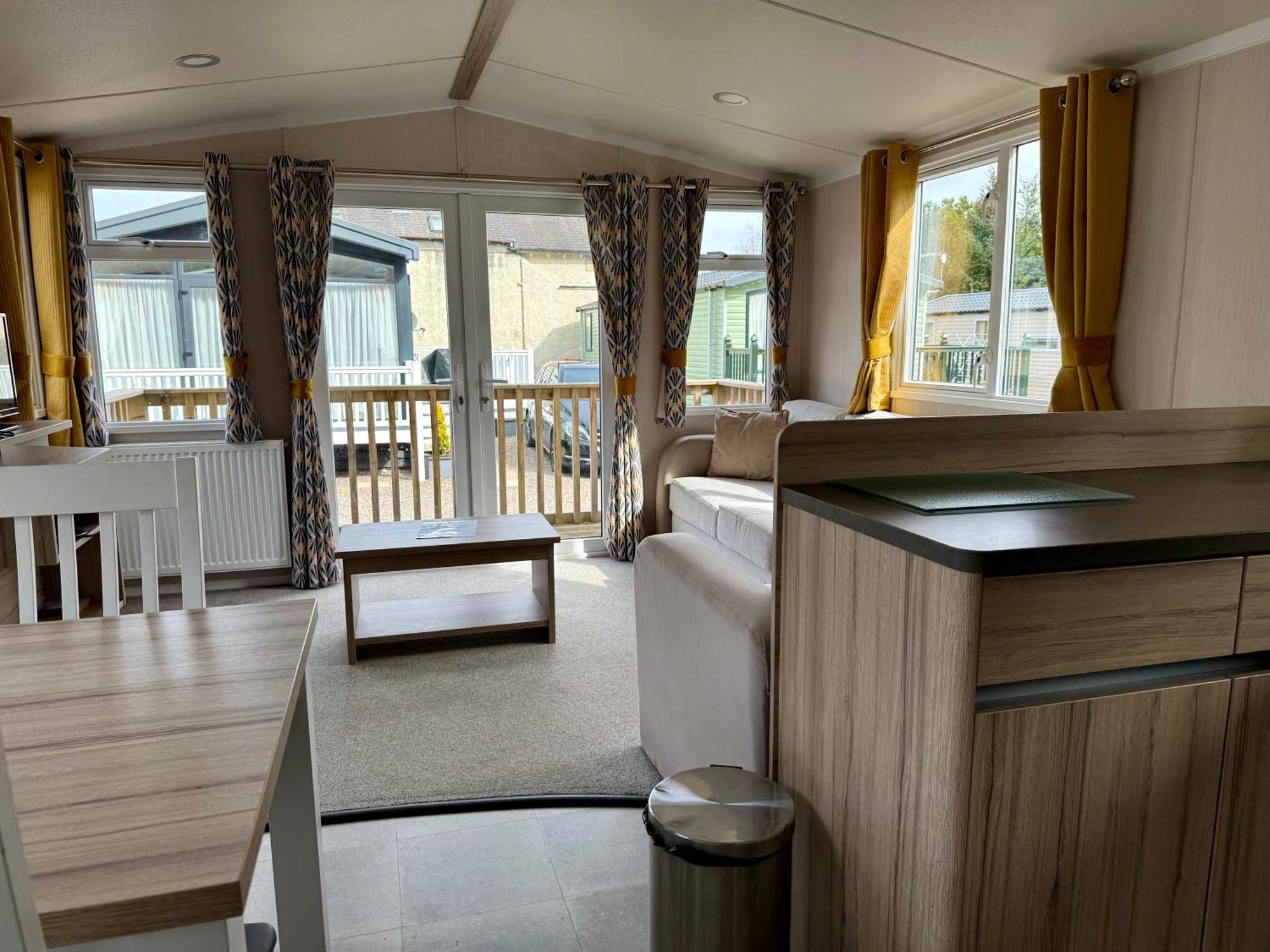 The Salmon Van - Beautiful, Luxury Static Caravan Aberlour Eksteriør bilde