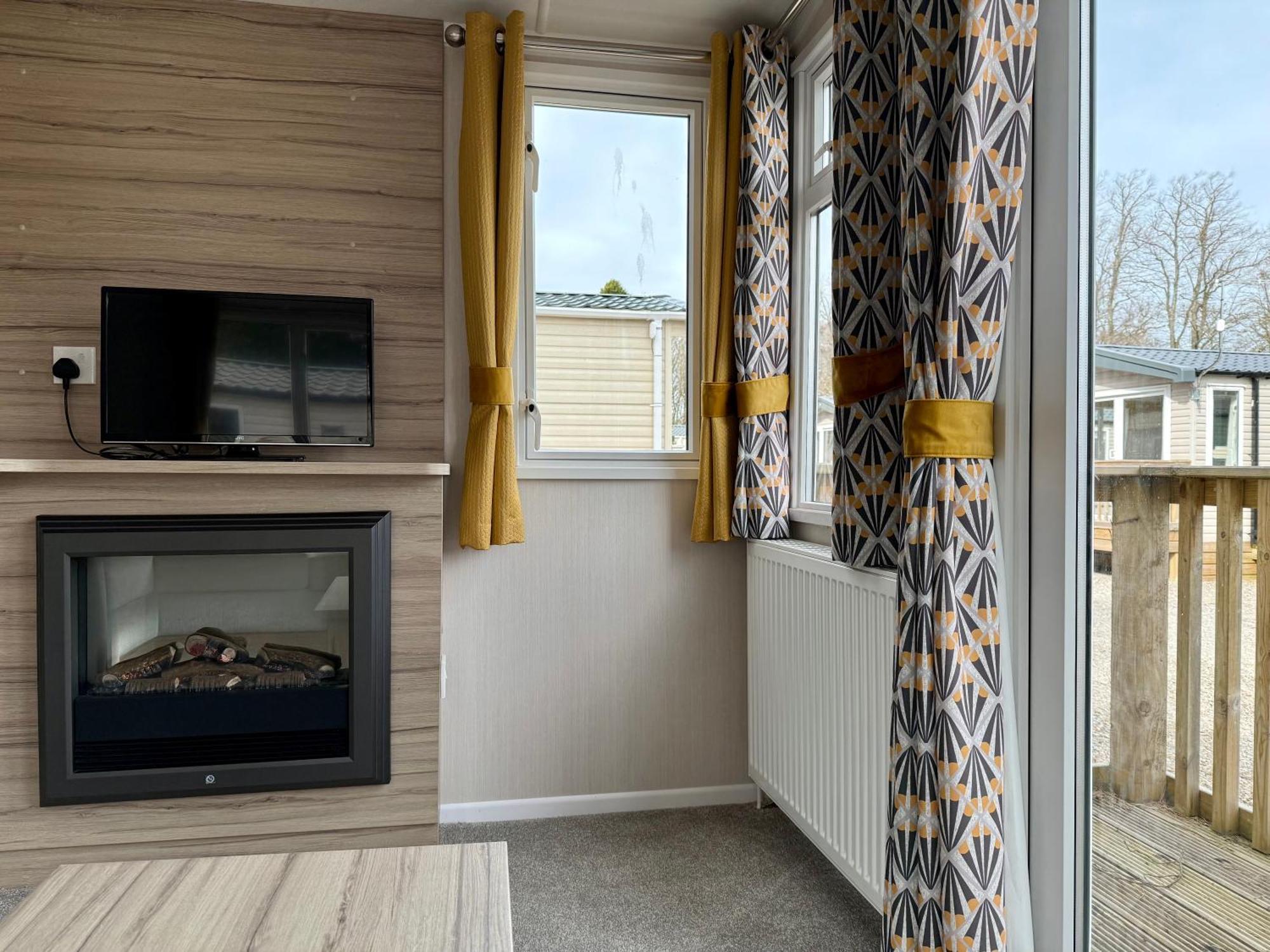 The Salmon Van - Beautiful, Luxury Static Caravan Aberlour Eksteriør bilde